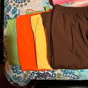 Women’s Cherokee Tall Large Scrub Pants 4 pairs gently used.